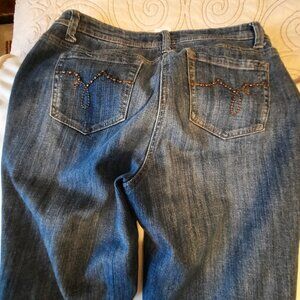 Denver Hayes classic fit jeans, studded back pockets